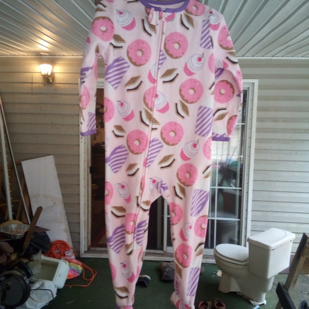 Pjs - Picture 2 of 2